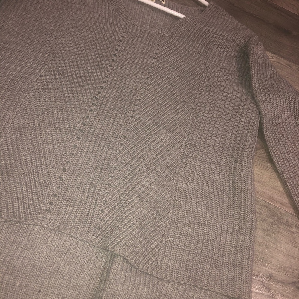 Sweater - Picture 2 of 6